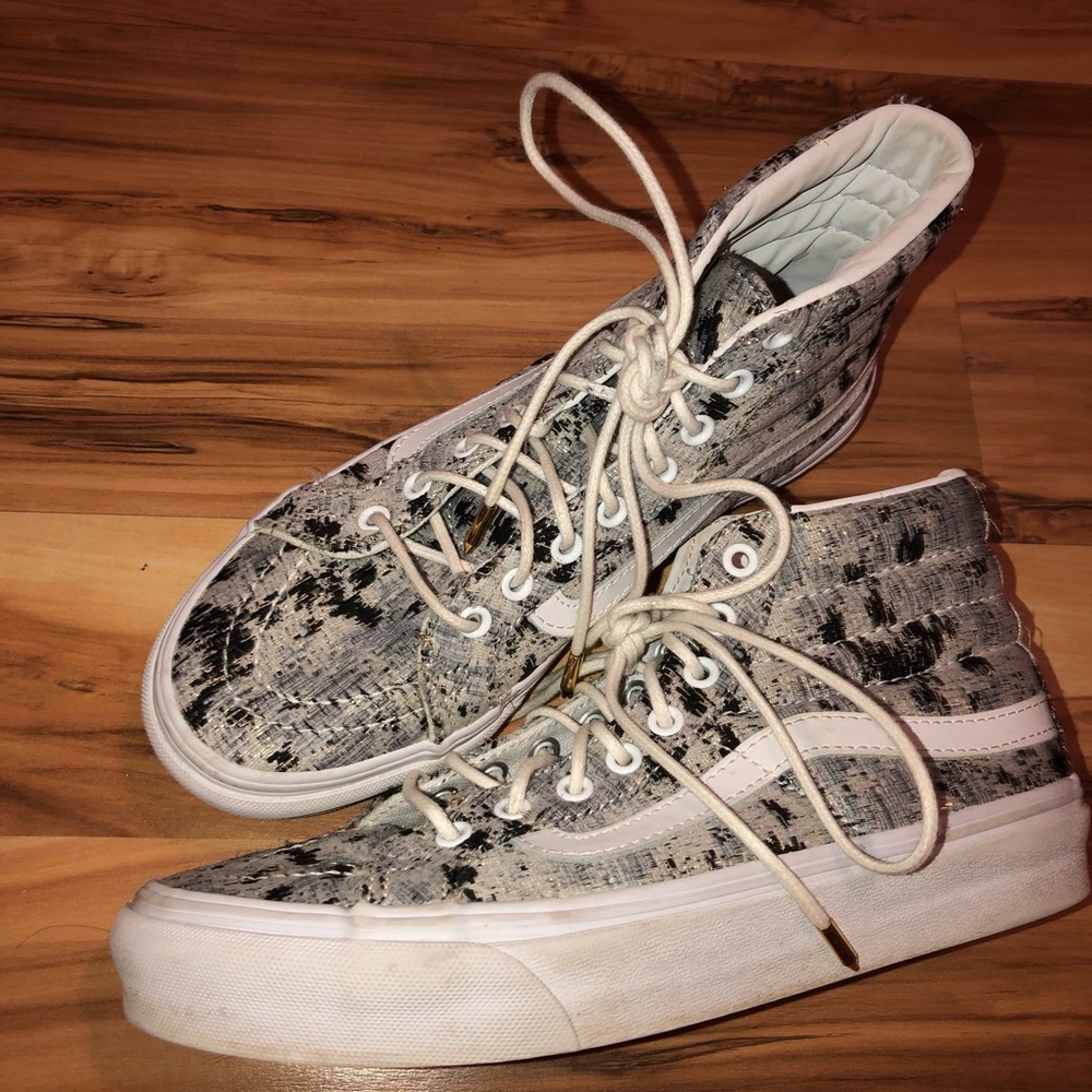 Vans - Picture 2 of 3